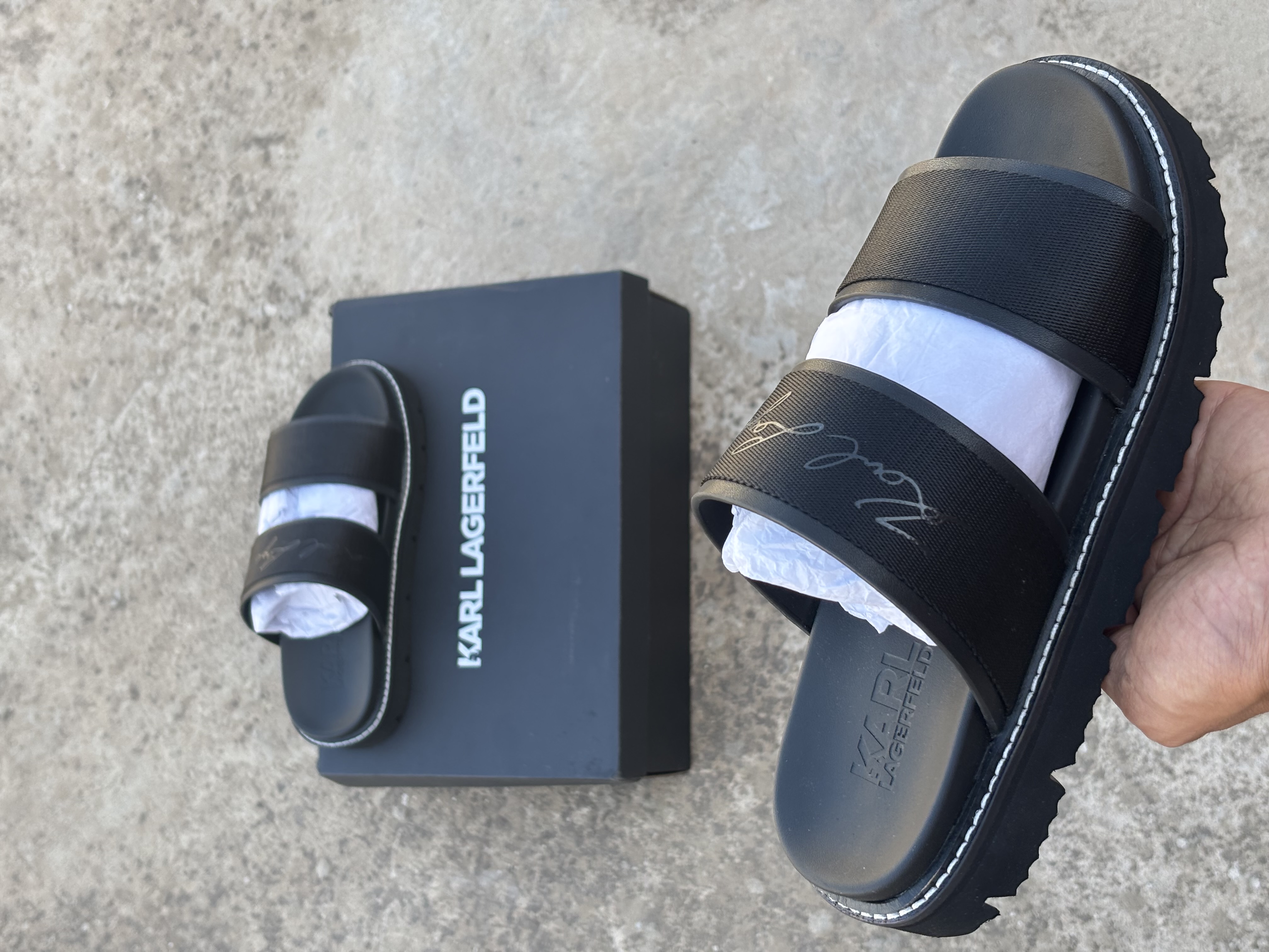KARL LAGERFELD Claquette KARL LAGERFELD